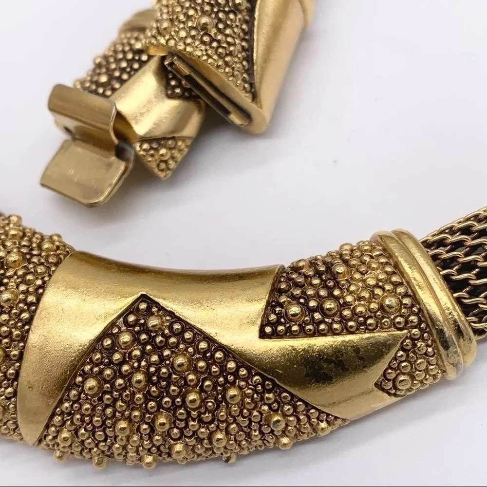 Monet Vintage Modernist Gold Bar & Mesh Collar Necklace - Picture 3 of 7